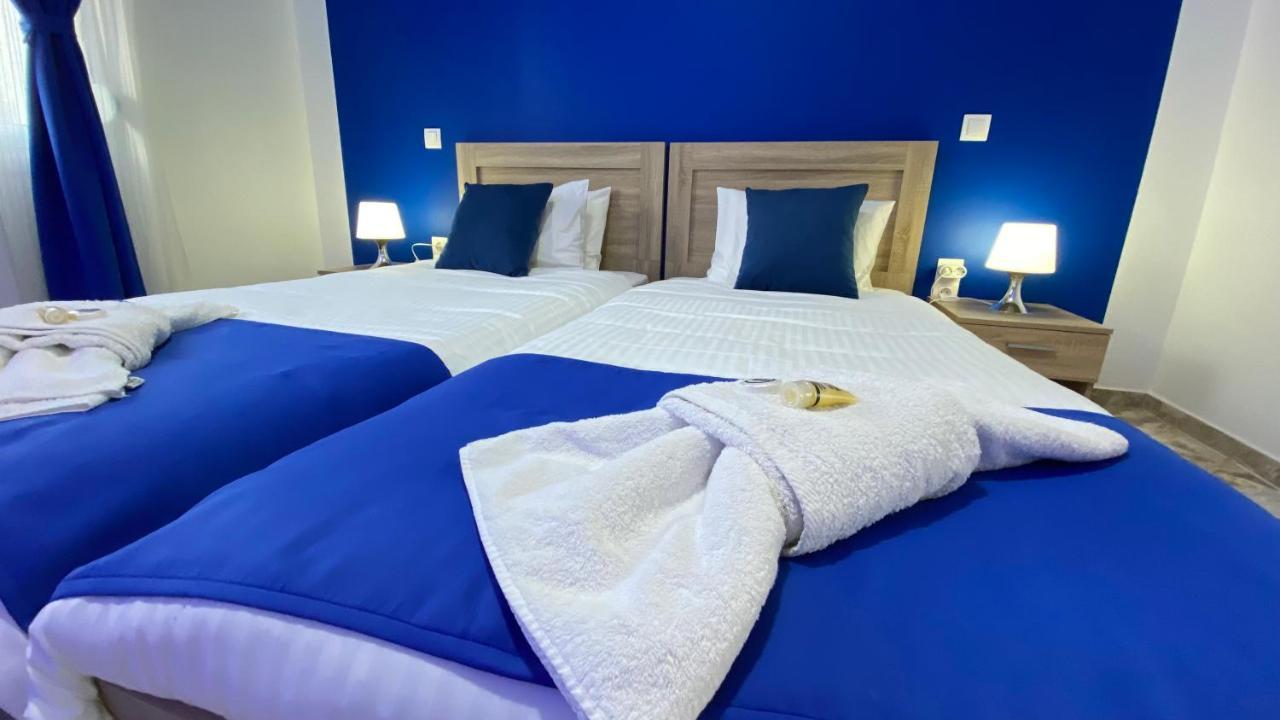 Patras Blue Suite Luaran gambar