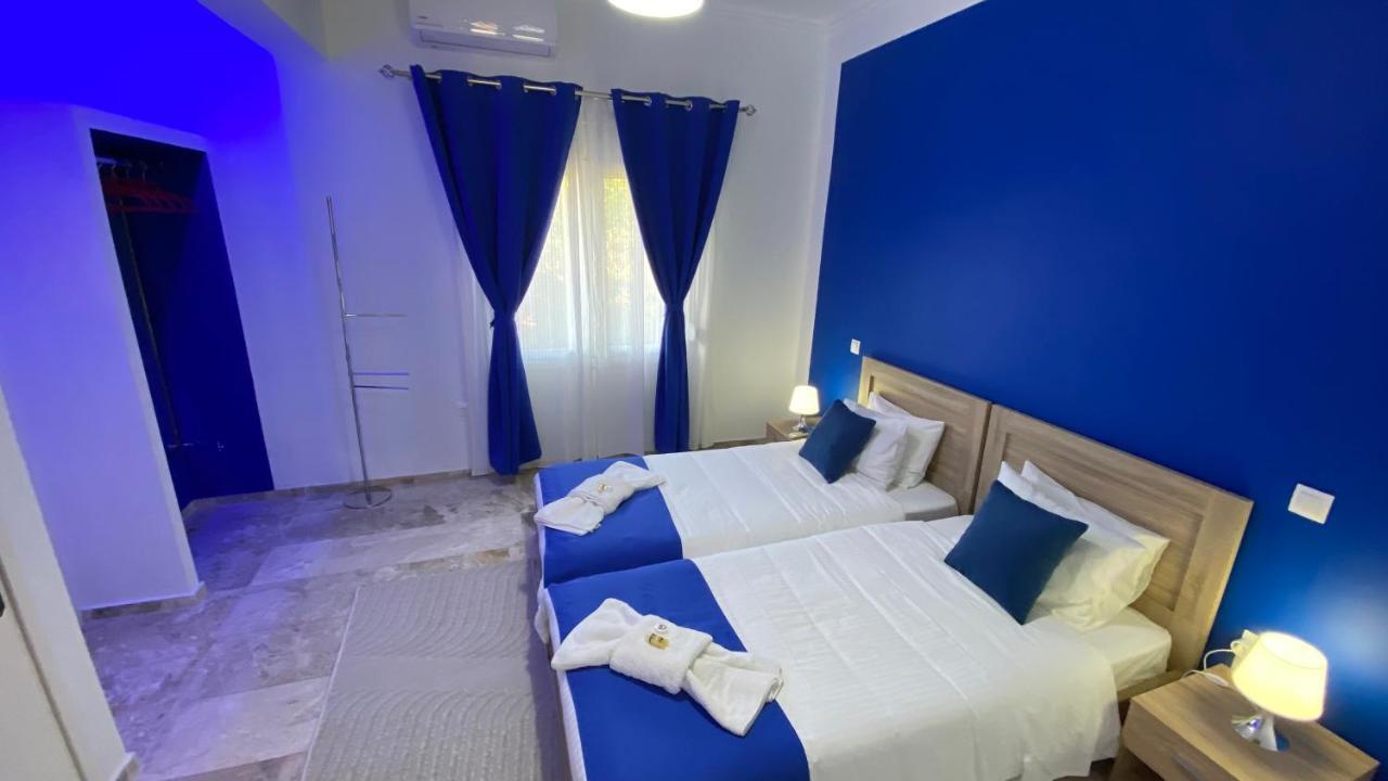 Patras Blue Suite Luaran gambar