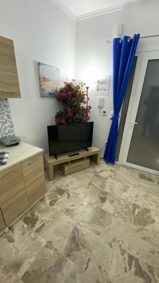 Patras Blue Suite Luaran gambar