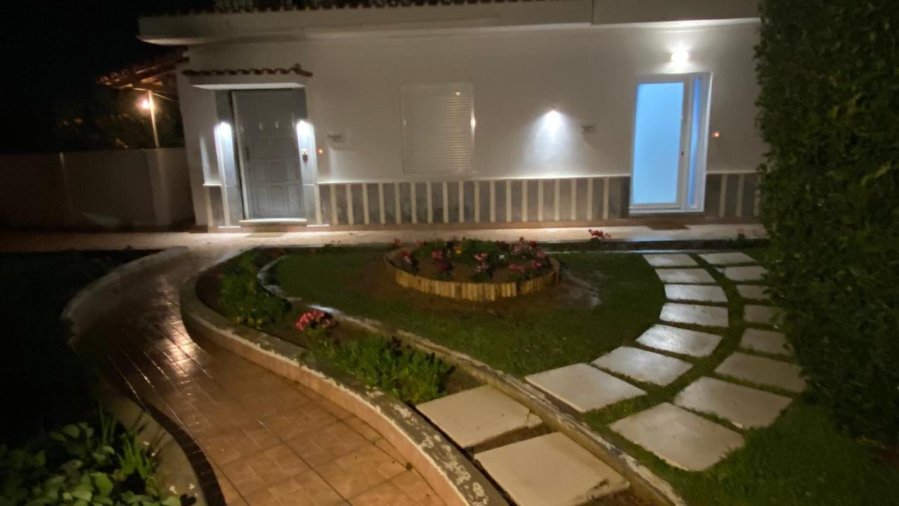 Patras Blue Suite Luaran gambar