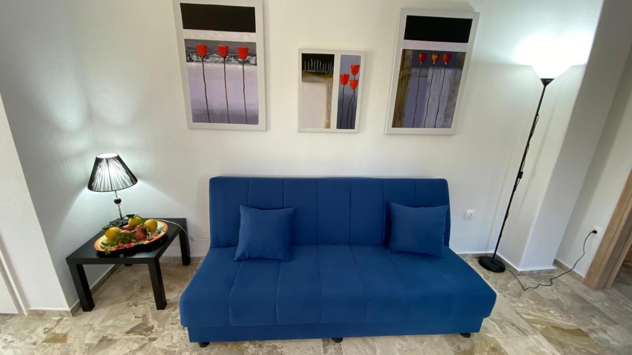 Patras Blue Suite Luaran gambar