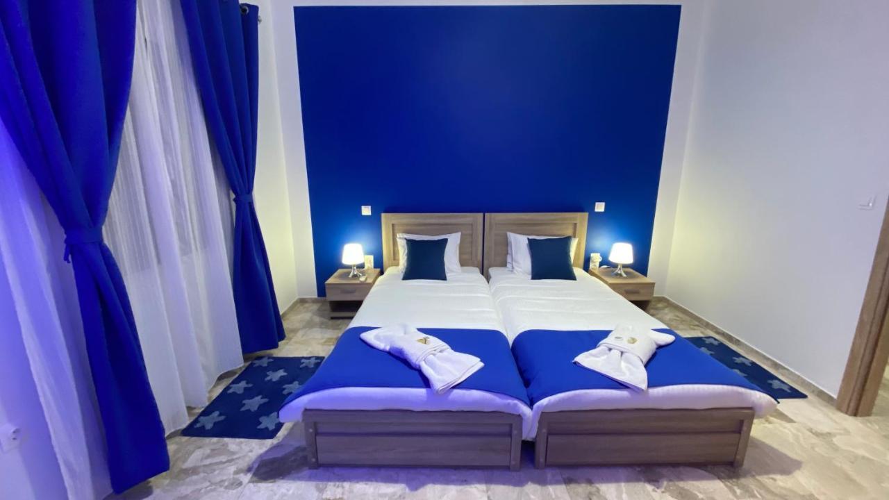 Patras Blue Suite Luaran gambar